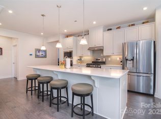 5219 Larewood Dr, Charlotte, NC 28215