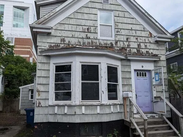 9 Russell Street, Portland, ME 04102