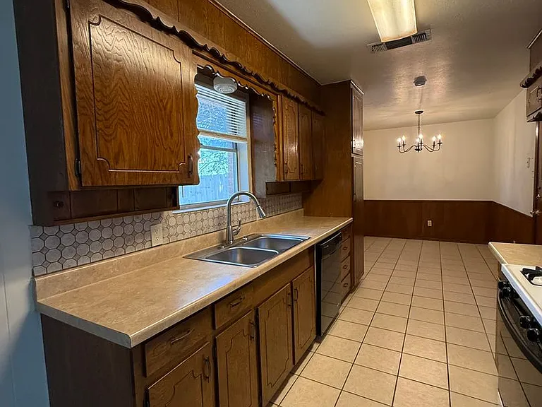 416 Pecan Dr — Photo 7