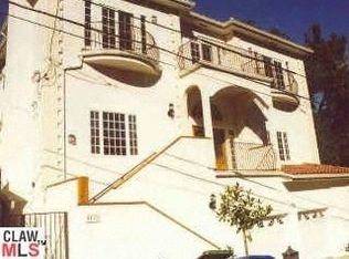 4133 Crisp Canyon Rd, Sherman Oaks, CA 91403