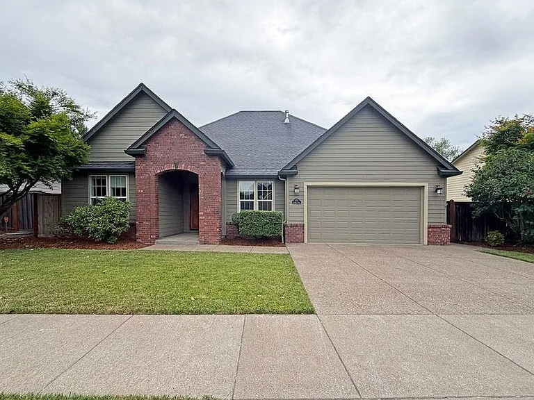 2523 Borders Dr — Photo 1