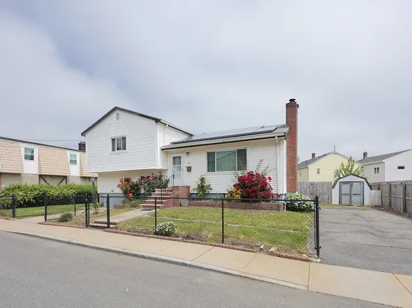 40 Atwood St, Revere, MA 02151