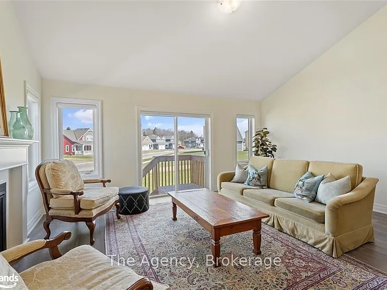 27 Stother Cres — Photo 18