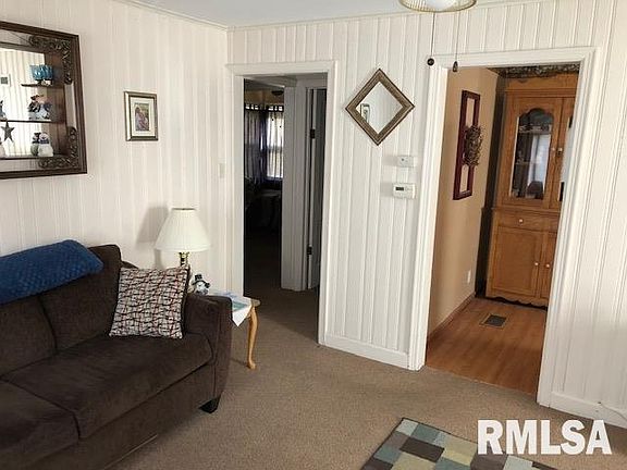 4th image of 1453 Beecher Ave