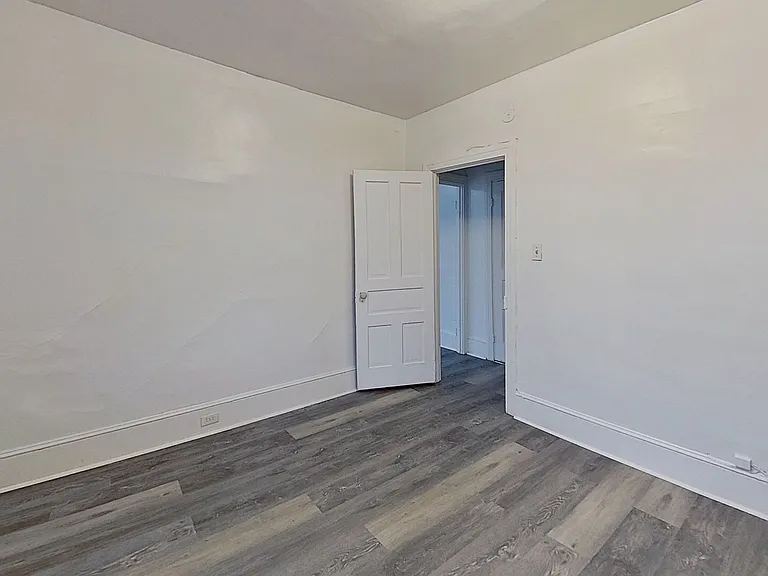 31 E High St #2 — Photo 7