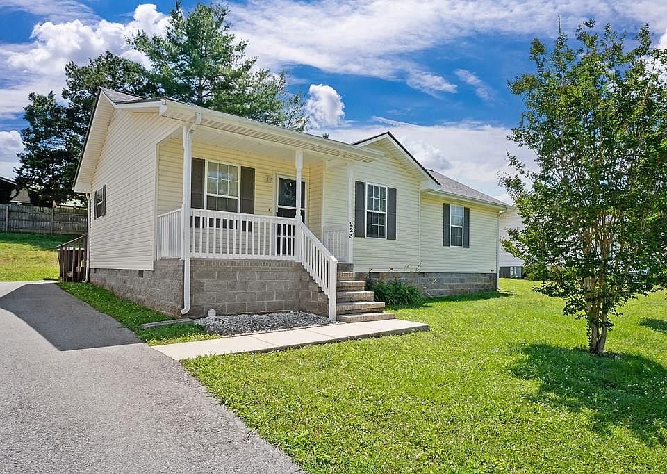 1st image of 223 Willow Way