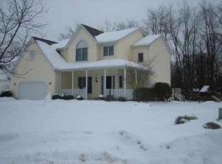 470 Bobwhite Trl, Akron, OH 44319