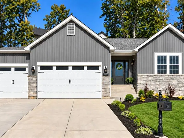 11075 Village Dr W, Foristell, MO 63348