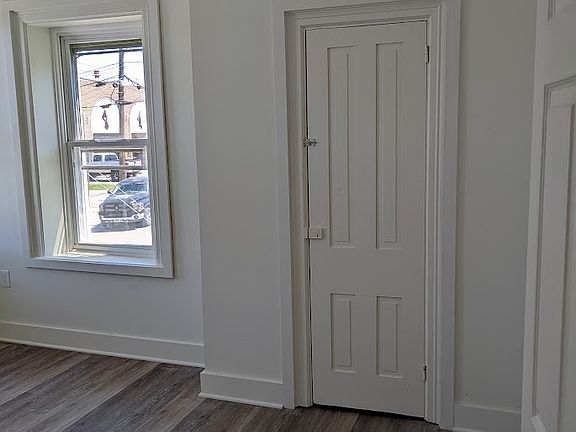 4th image of 201 Hellam St #1