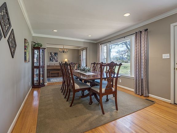 5th image of 5132 Overton Rd