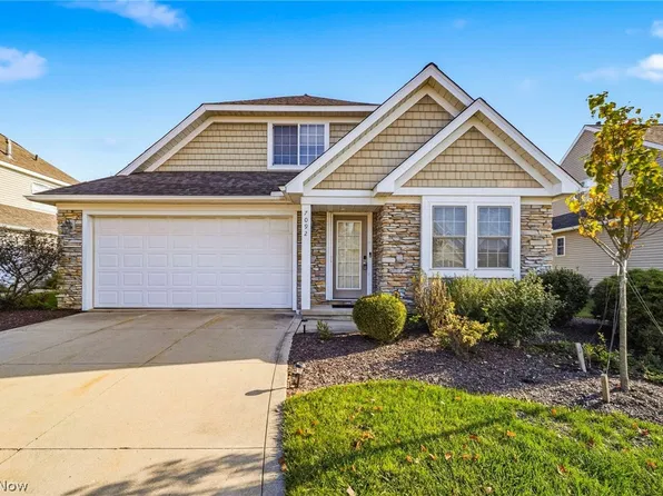 7092 Morning Star Trl, Northfield, OH 44067