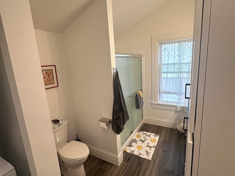 127 N Main St — Photo 10