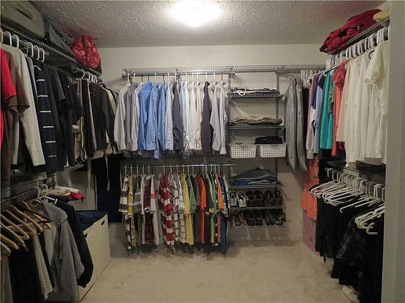 5th image of 10723 Caval Cade Ct