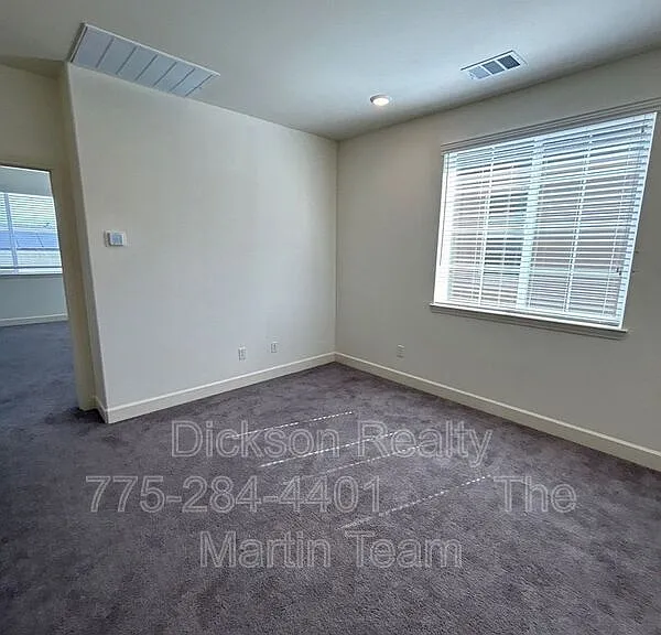 2042 Maradona Dr — Photo 5