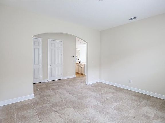 5th image of 2512 Bartolo Dr