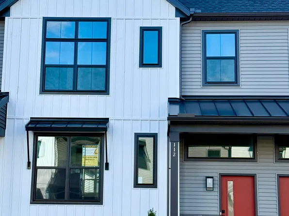 112 Madison Dr, Mechanicsburg, PA