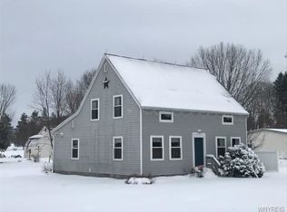 69 Grove St, Delevan, NY 14042
