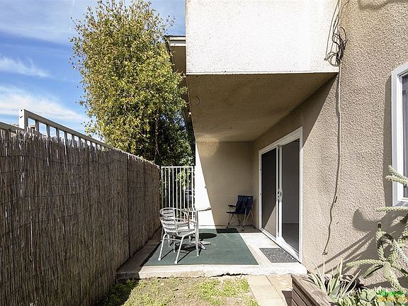 4th image of 1645 Emerald St APT 1F