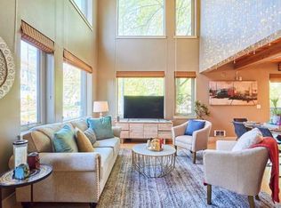 530 Broadway E APT 127, Seattle, WA 98102