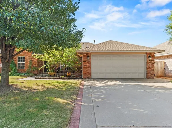 11632 SW 11th St, Yukon, OK 73099