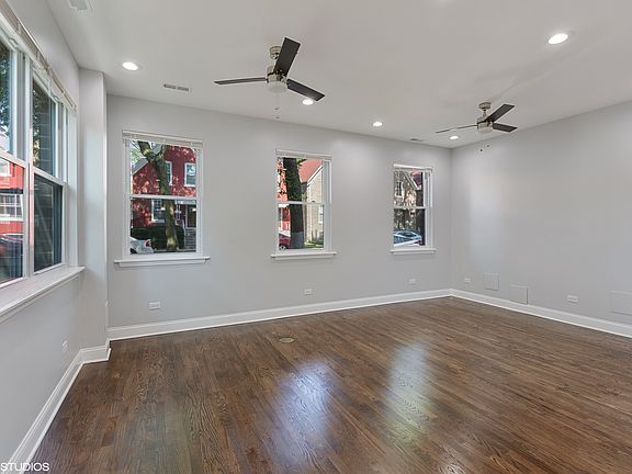 5th image of 2749 S Hamlin Ave