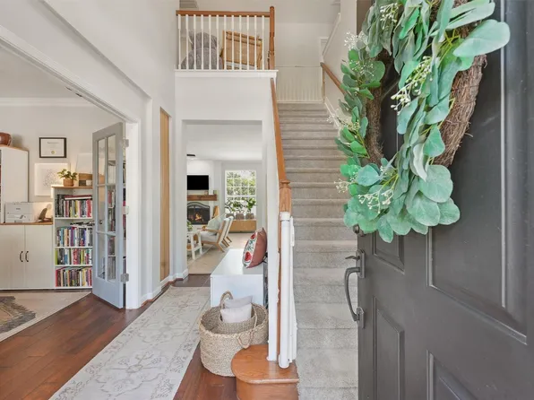 74 W Summer Storm Cir, Spring, TX 77381