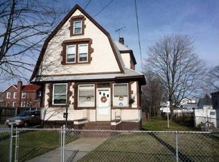 174 Jefferson St, Inwood, NY 11096