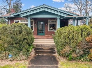 630 Colonial Dr, High Point, NC 27262