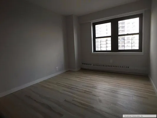 Rented by Sovereign Associates | media 6