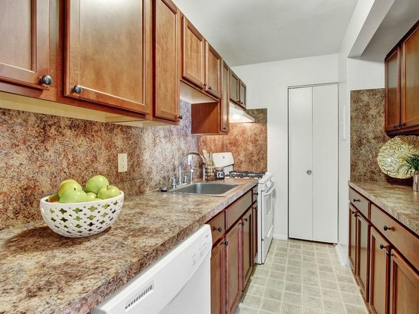 630 Santanna Dr #650S202