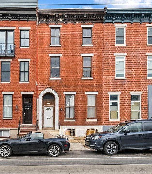 1st image of 1637 W Girard Ave