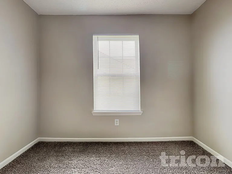 1602 Cold Spring Dr — Photo 14