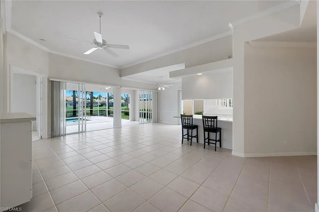 3 bed, 2.5 bath, 1983 sqft, $4,000 — Photo 4