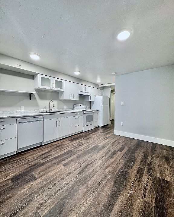 1st image of 803 Waimanu St #222