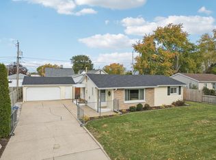 1528 Enos Ave, Racine, WI 53403