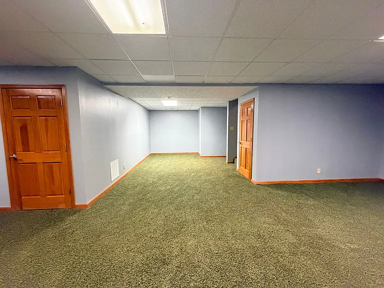 705 Hummingbird Ln — Photo 31
