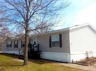 286 Daisy Dr, Annandale, MN 55302