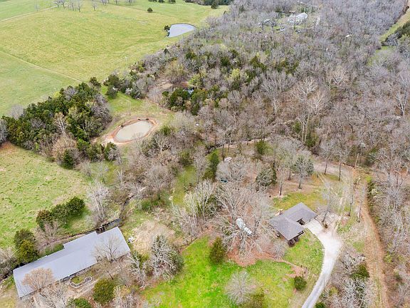 3rd image of 493 Red Cedar Road