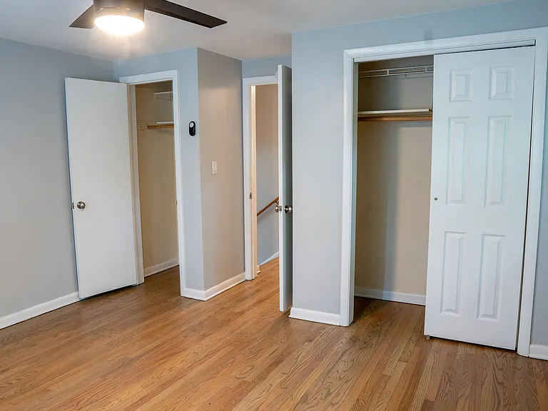 9733 Karlov Ave — Photo 21