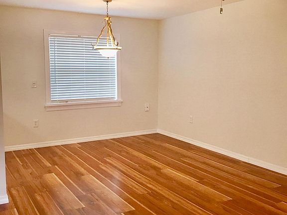 4th image of 3135 Shady Dell Ln APT 147