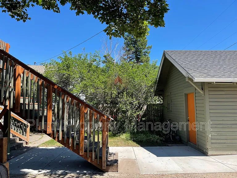 527 Eddy Ave #C — Photo 2