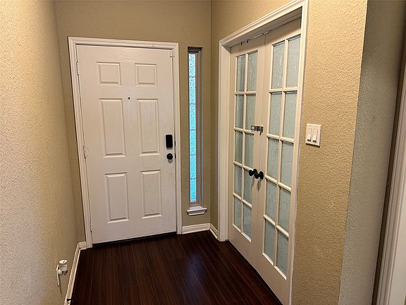 4th image of 10809 Aurora Dr