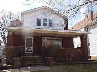 10613 Almira Ave #1, Cleveland, OH