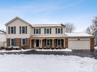 2613 Arrowwood Ln, Rolling Meadows, IL 60008