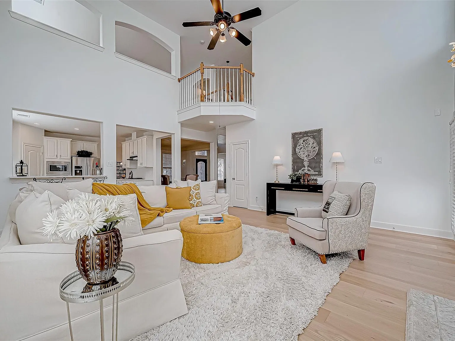 4 bed, 3.5 bath, 3298 sqft, $4,700 — Photo 4
