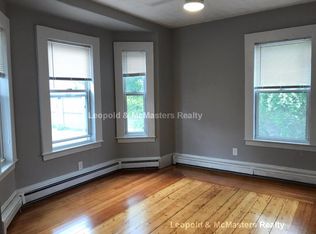 9 Lawrence Pl, Brighton, MA 02135