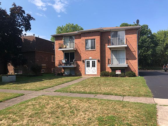 2nd image of 182 Robert Dr