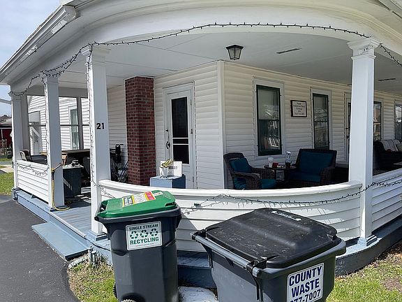 2nd image of 21 Elm St