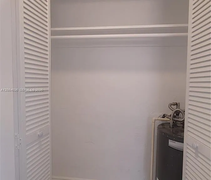 34 E 21st St #11 — Photo 11