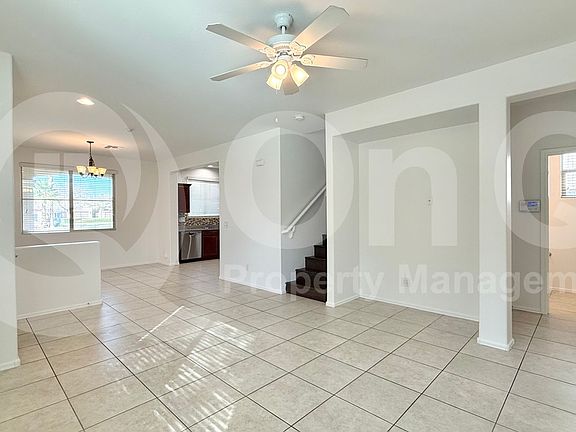 5th image of 2694 N 73rd Dr